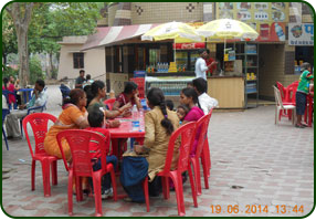 Canteen & Food Court