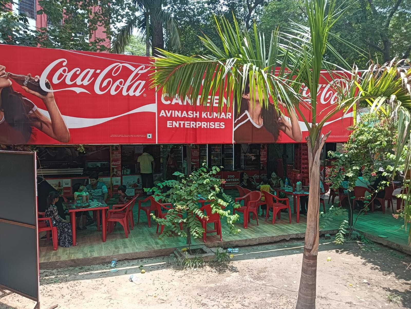 Canteen & Food Court